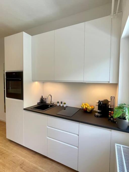 Modernes Apartment Im Zentrum Von Karlsruhe Esterno foto